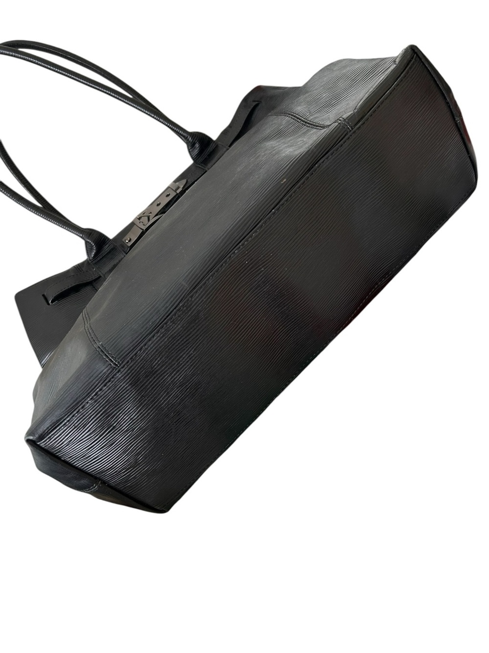 Kenneth Cole New York - Classic Black Textured Leather Tote - Gunsmoke Buckle - Picture 6 of 8